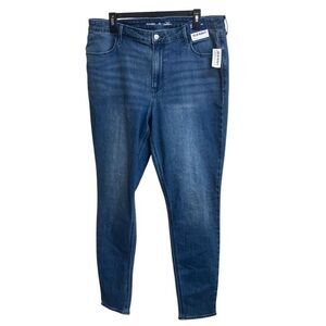 614. Old navy high rise super skinny medium wash jeans size 16L